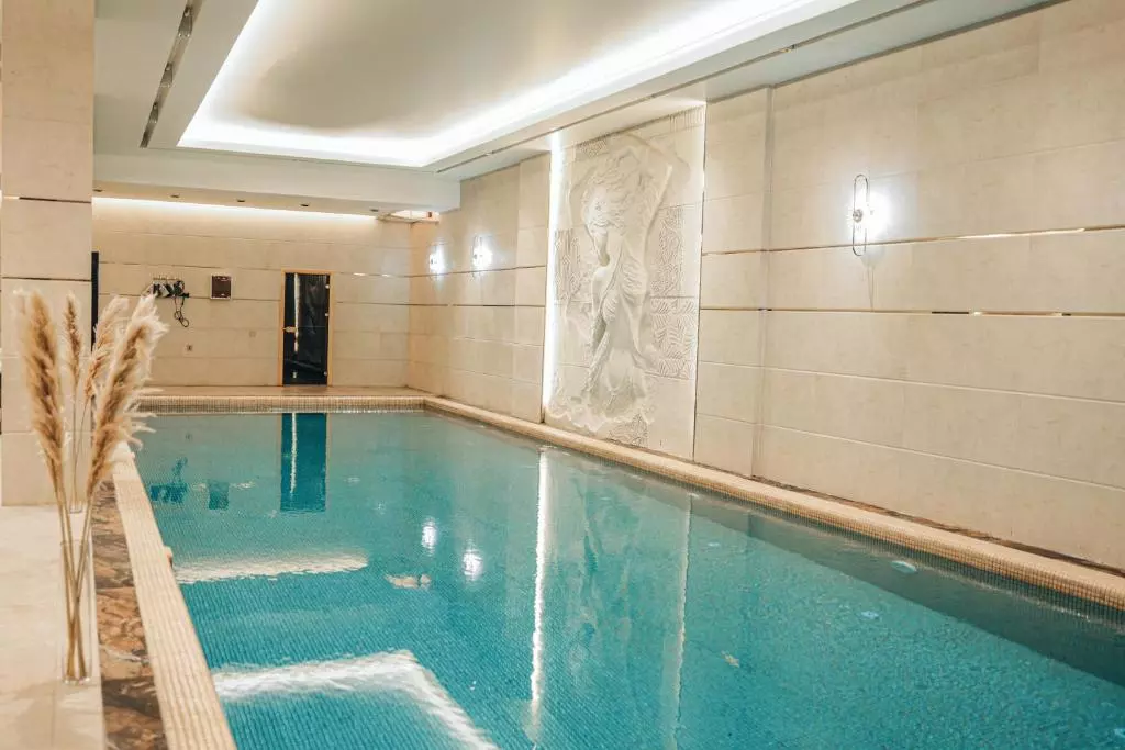 KANGURT Grand Hotel